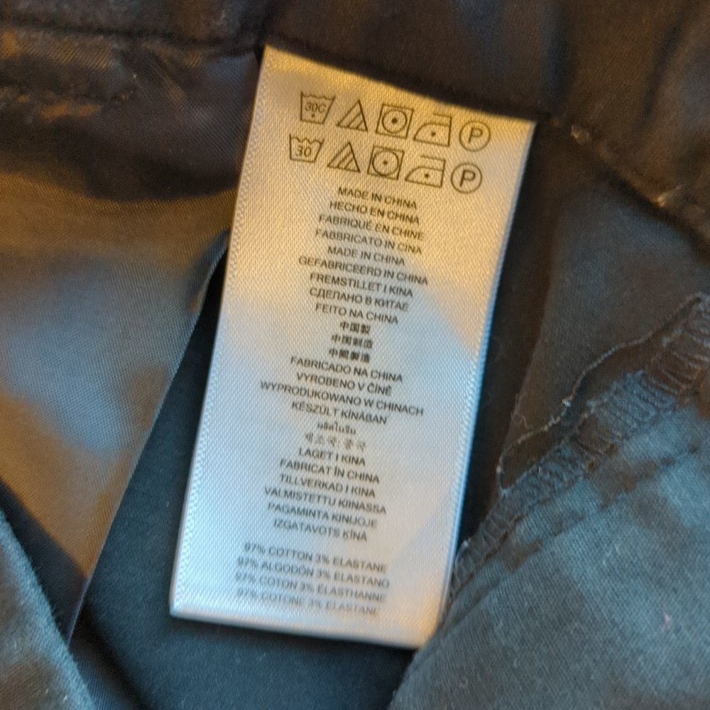 Black Ankle Length Chinos by Michael Kors Size 8 - Picture 6 of 6